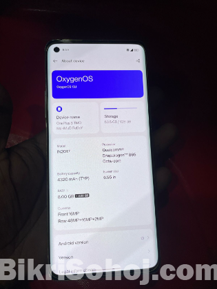 One plus 8.... 8/128